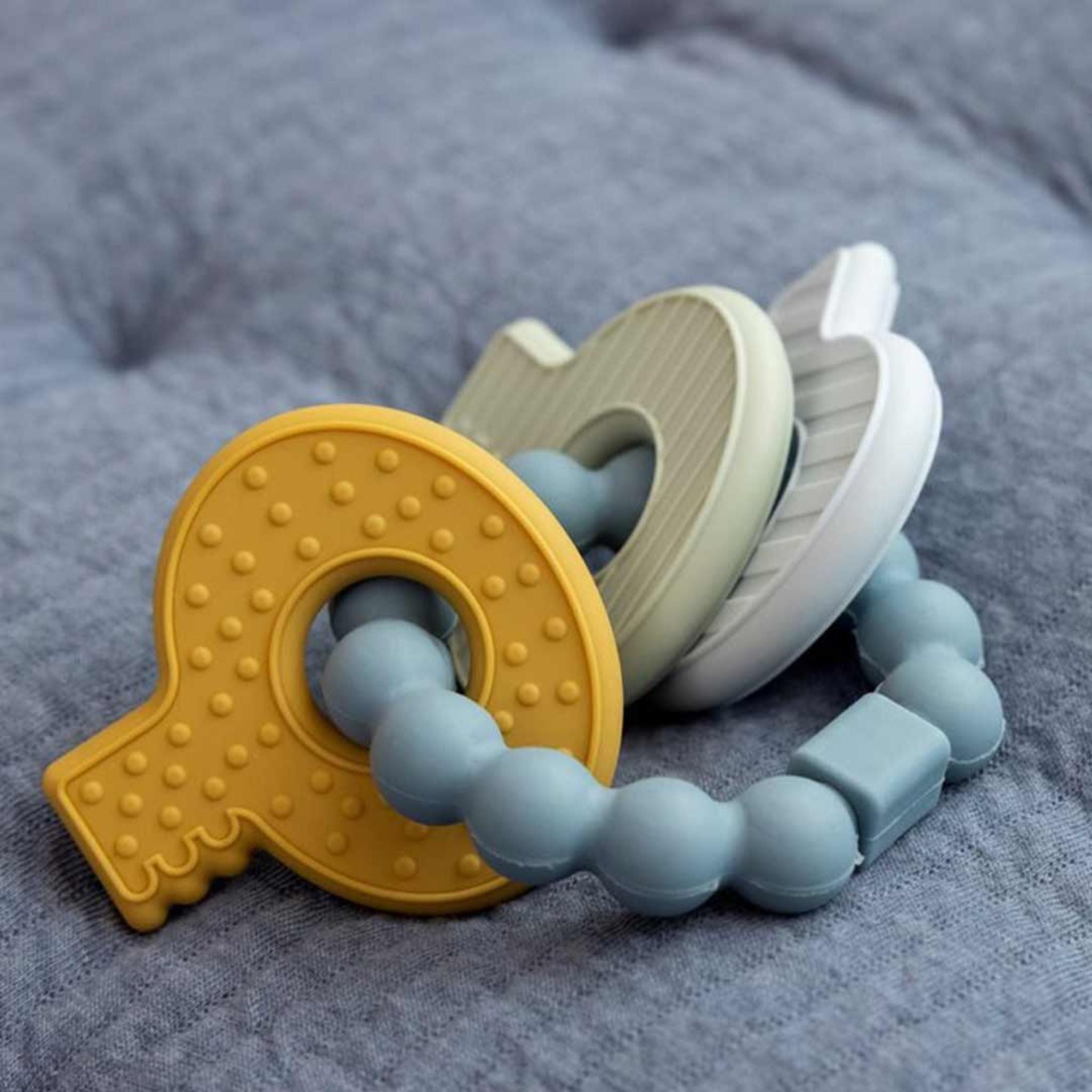Little Dutch, Silicone Teething Keychain