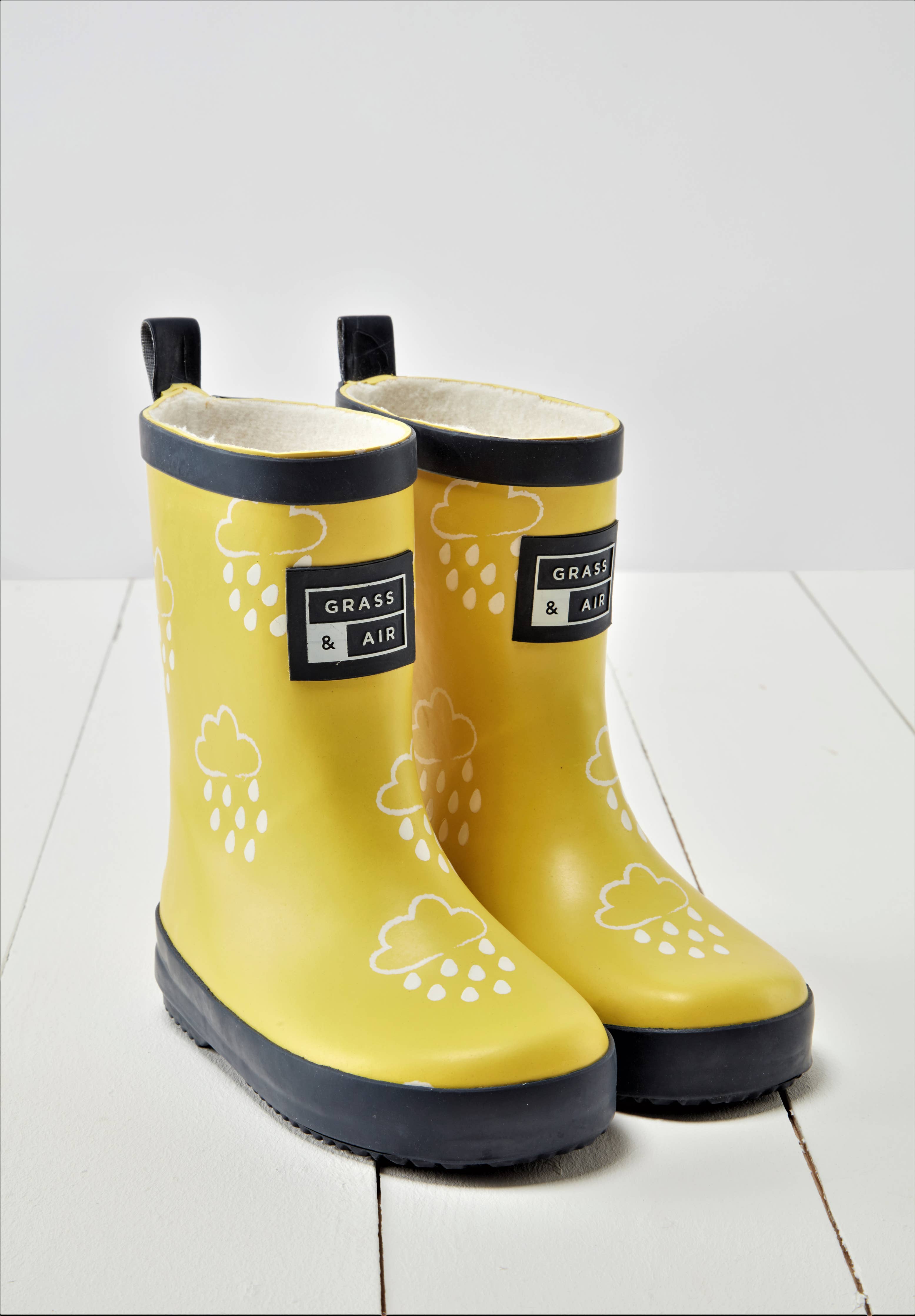 Kids Yellow Colour Changing Wellies: 4 infant