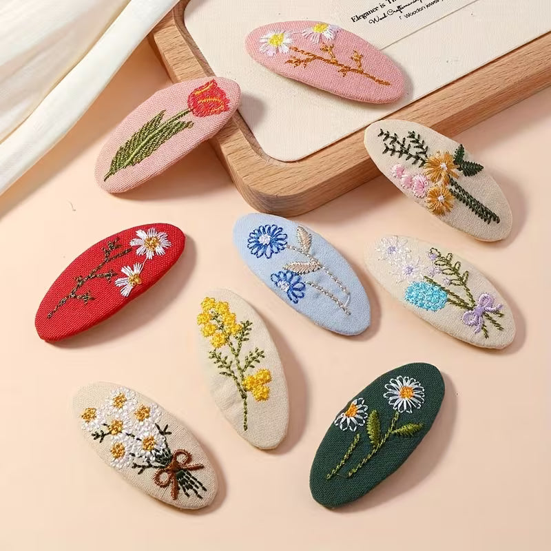 Embroidered hair clips assorted