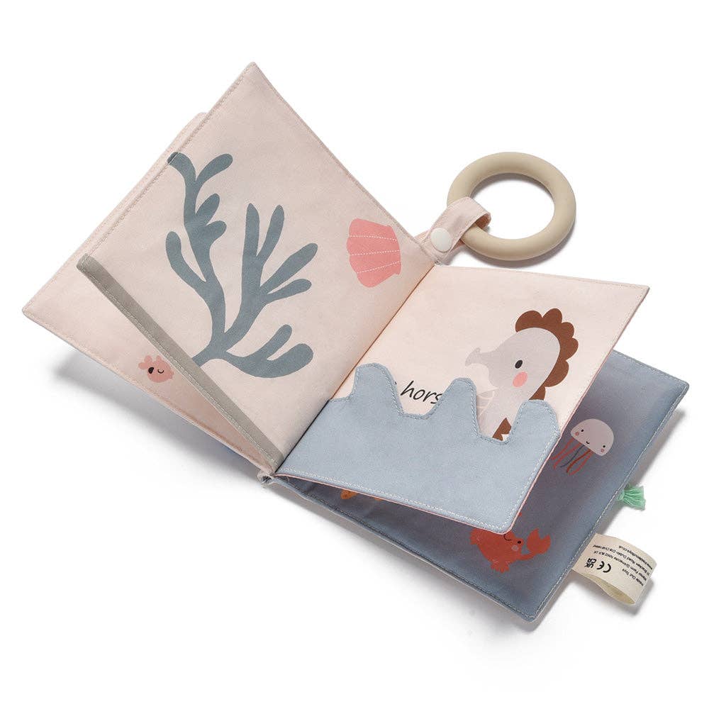 Baby Cloth Book: Safari