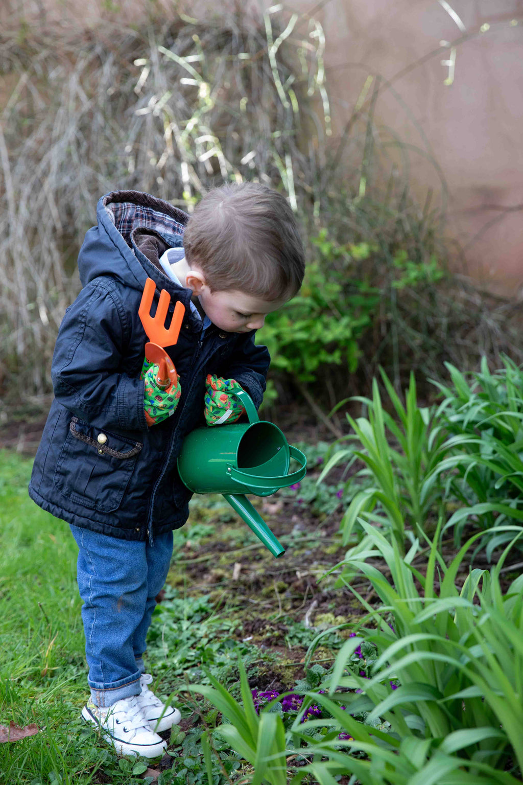 Crocodile Creek Watering Can/Garden Friends