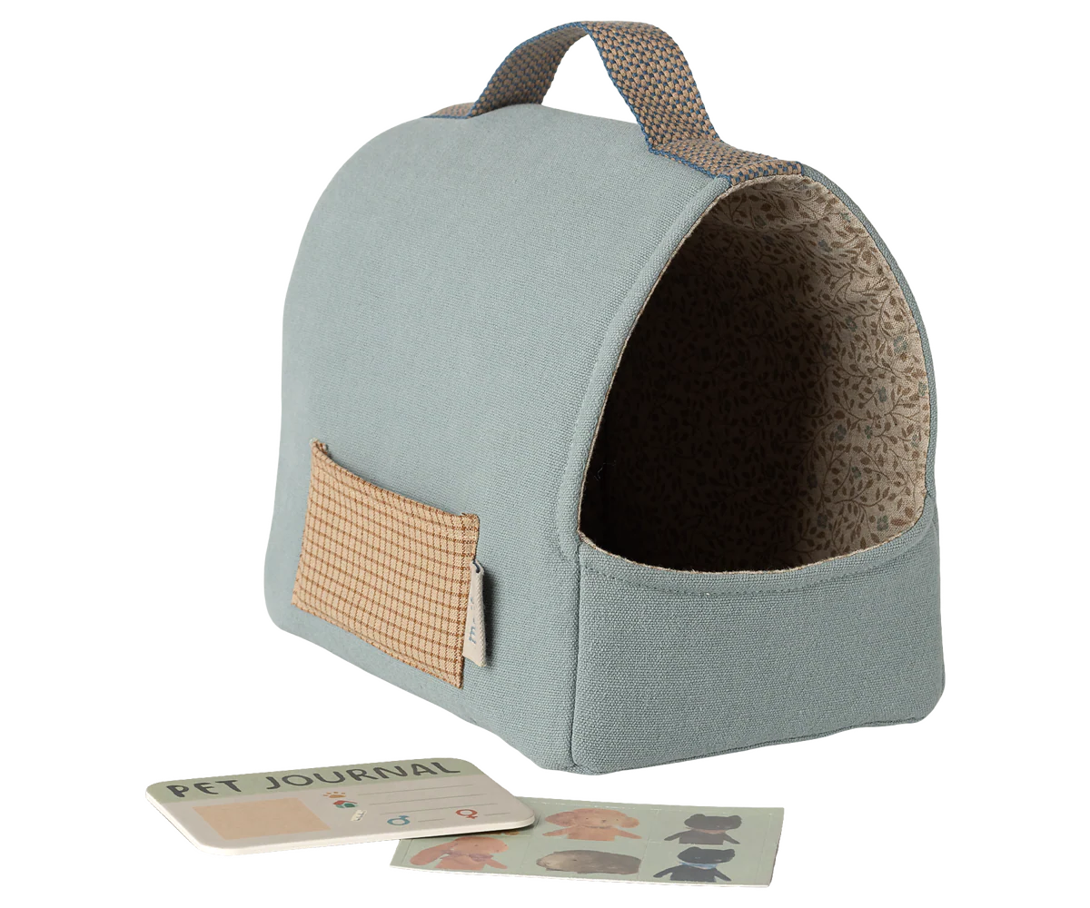 Maileg,Pet carrier - Dusty blue