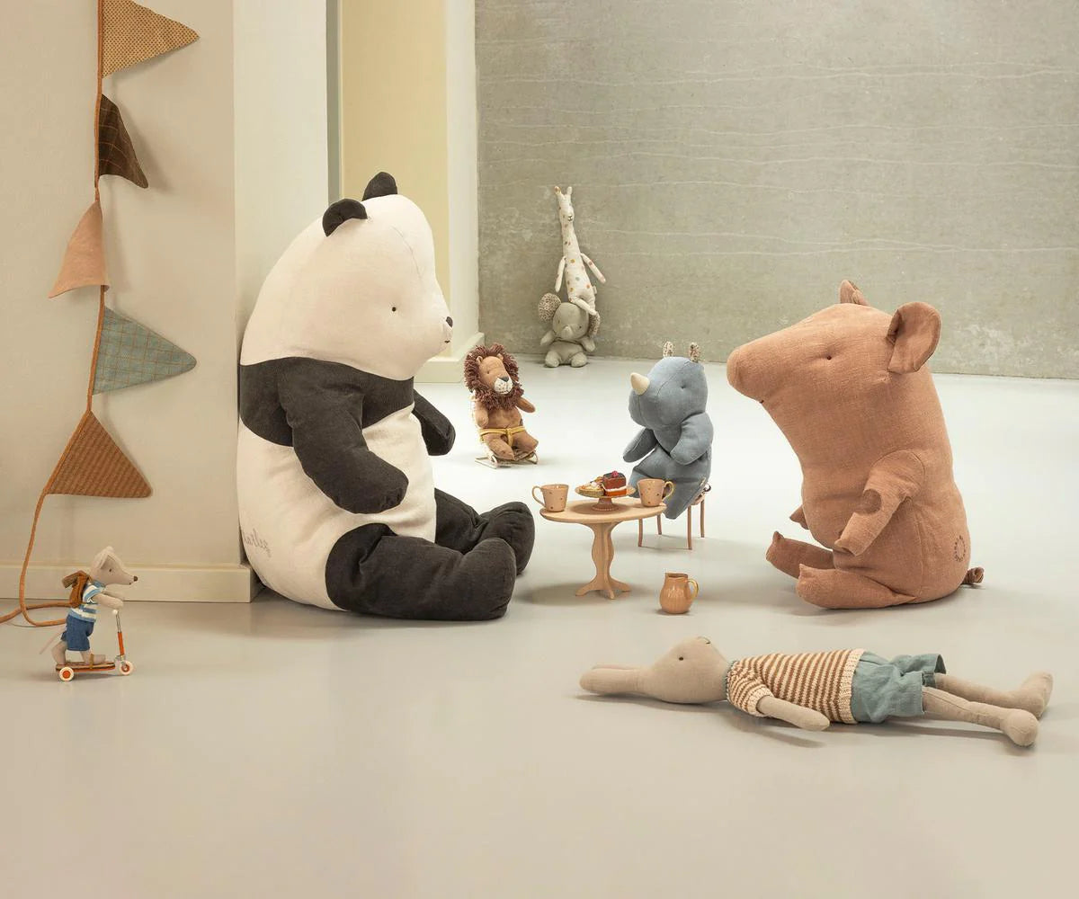 `maile Safari Friends Large Panda