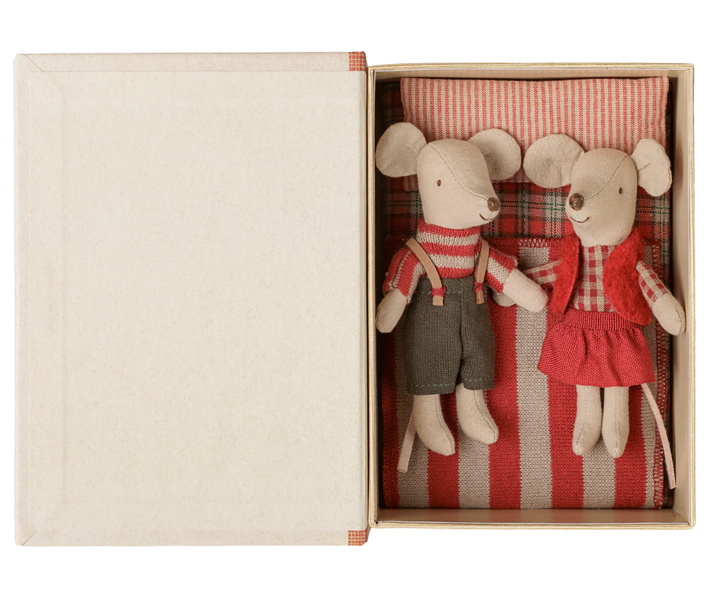 Maileg, Christmas Twins Mice, Little Sister & Little Brother in a Book