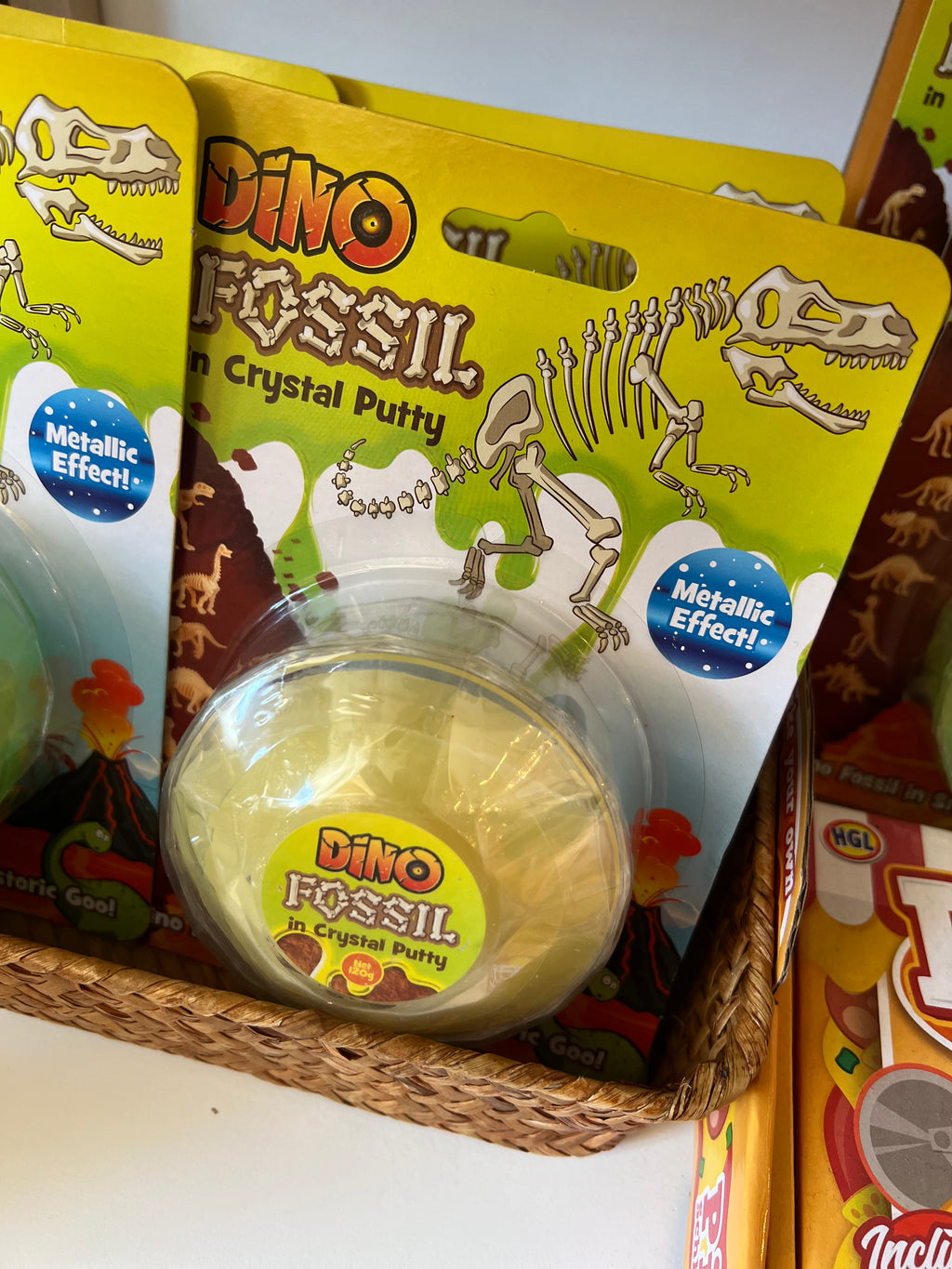 Dino Fossil Chrystal Putty