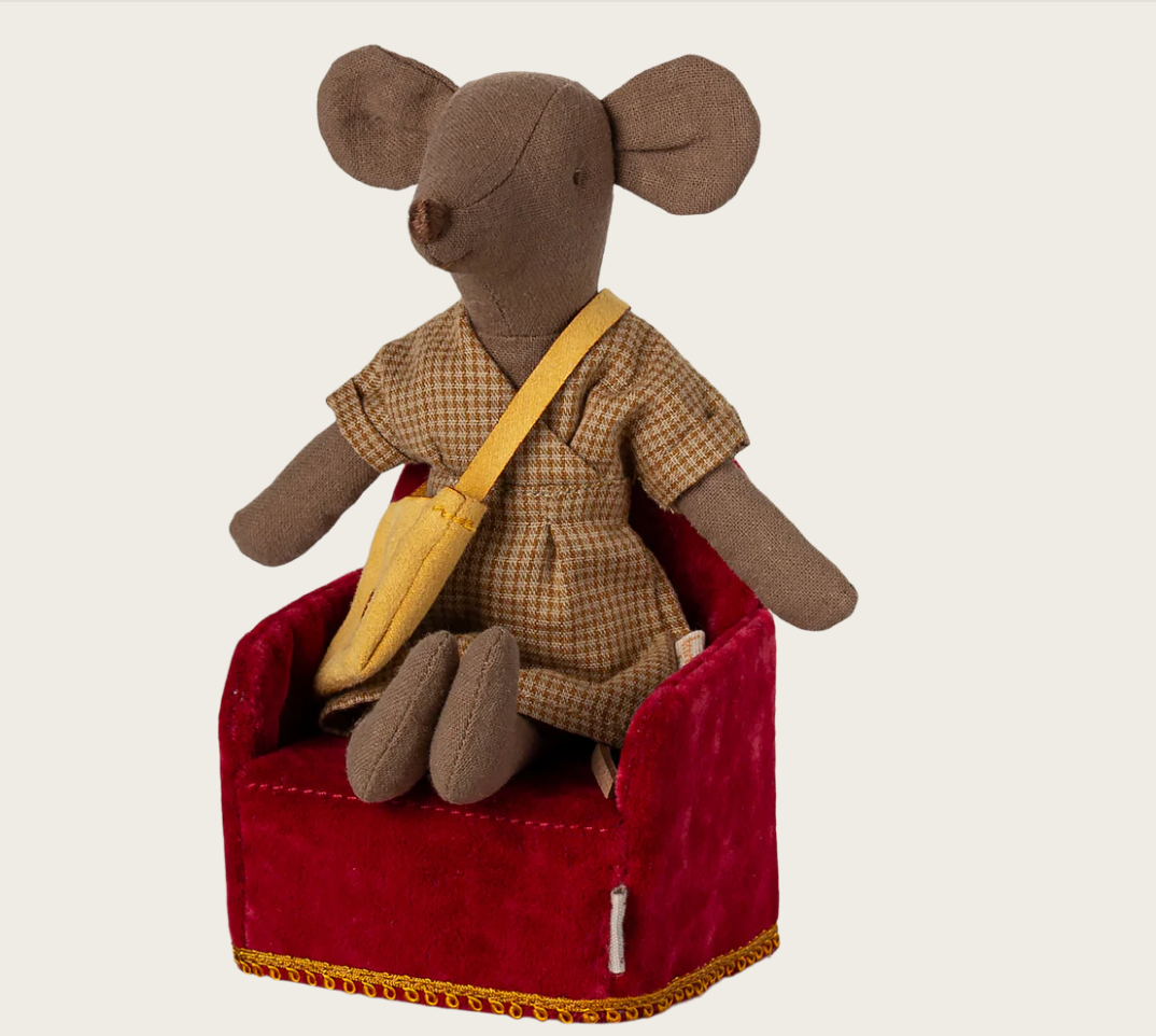 Maileg Red Folding Chair- Mouse