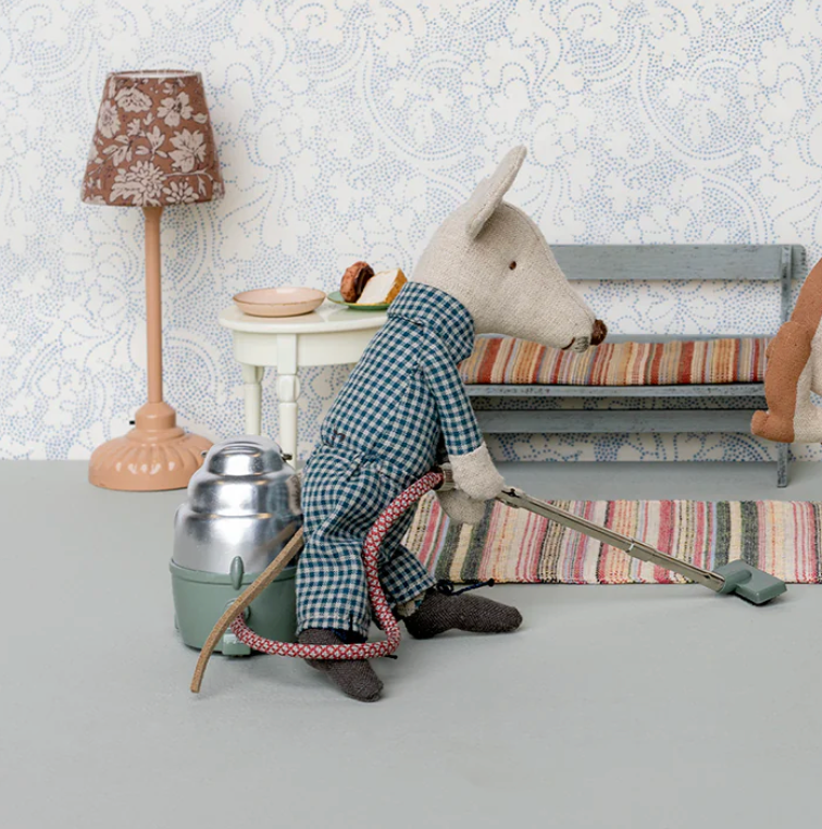 Maileg Vacuum Cleaner for mouse