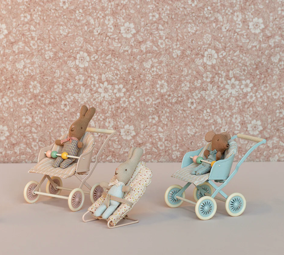 Maileg Stroller for Baby Mice in blue