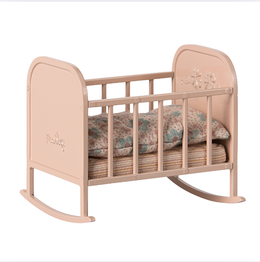 Maileg MY Cradle in Rose