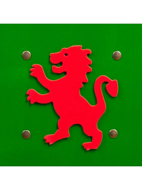 SHIELD KAMELOT GREEN WITH LION S - ST536