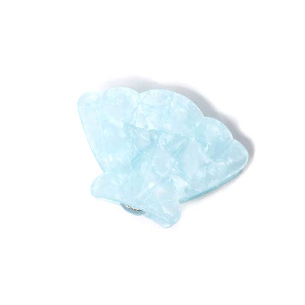 Pastel Pearlescent shell shaped clamp