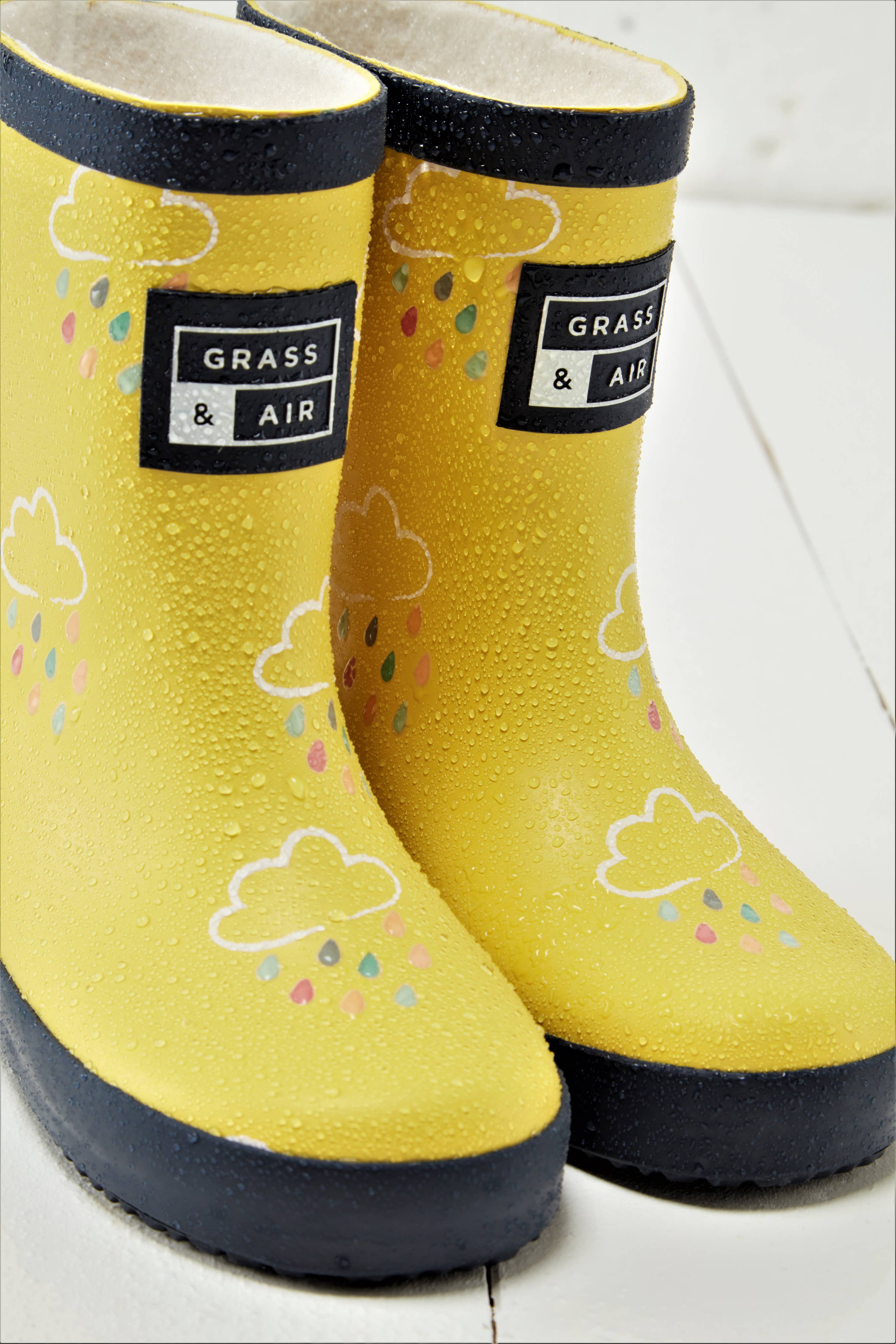 Kids Yellow Colour Changing Wellies: 4 infant