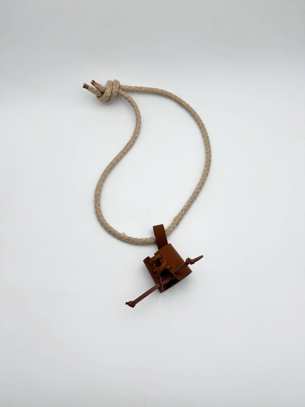 BROWN LEATHER SHEATH - ST064BR